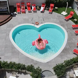 Hotel Sabrina